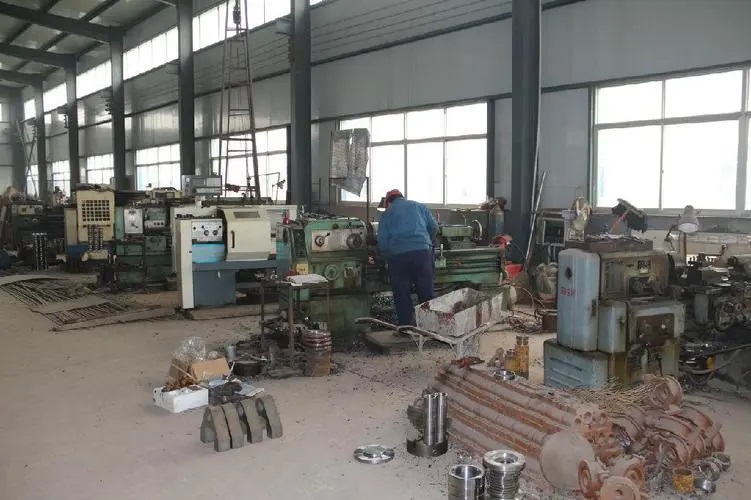 緊固件標(biāo)準(zhǔn)件生產(chǎn)車間展示