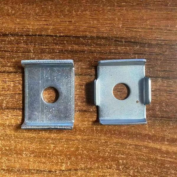 C型鋼連接件抗震支架配件  光伏配件 4孔平面L型護(hù)角3孔角碼3孔直板馬鞍卡